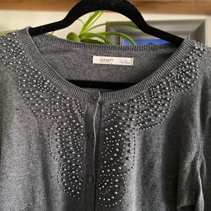 OLD NAVY - GRAY BEADED CARDIGAN